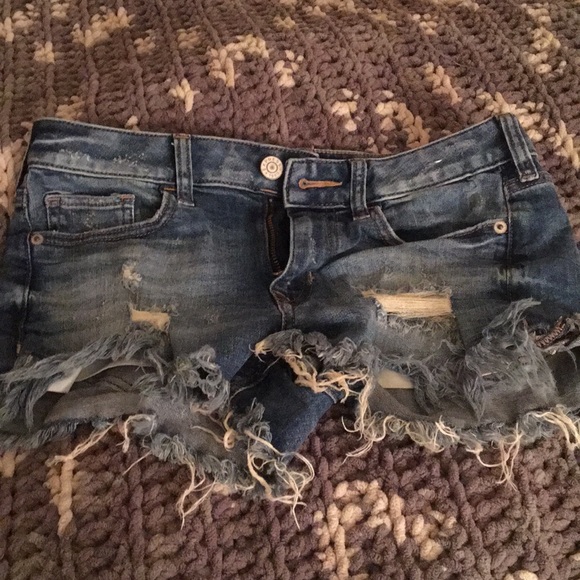 Low rise Cutoff jean shorts Express size 0 - Picture 2 of 4